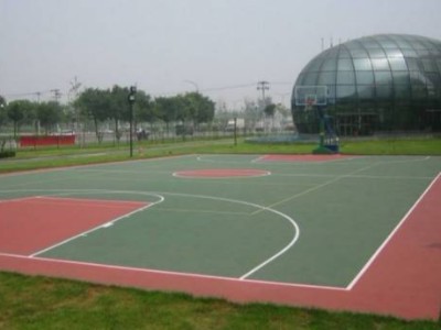 塑胶篮球场好在哪里 塑胶篮球场好在哪里